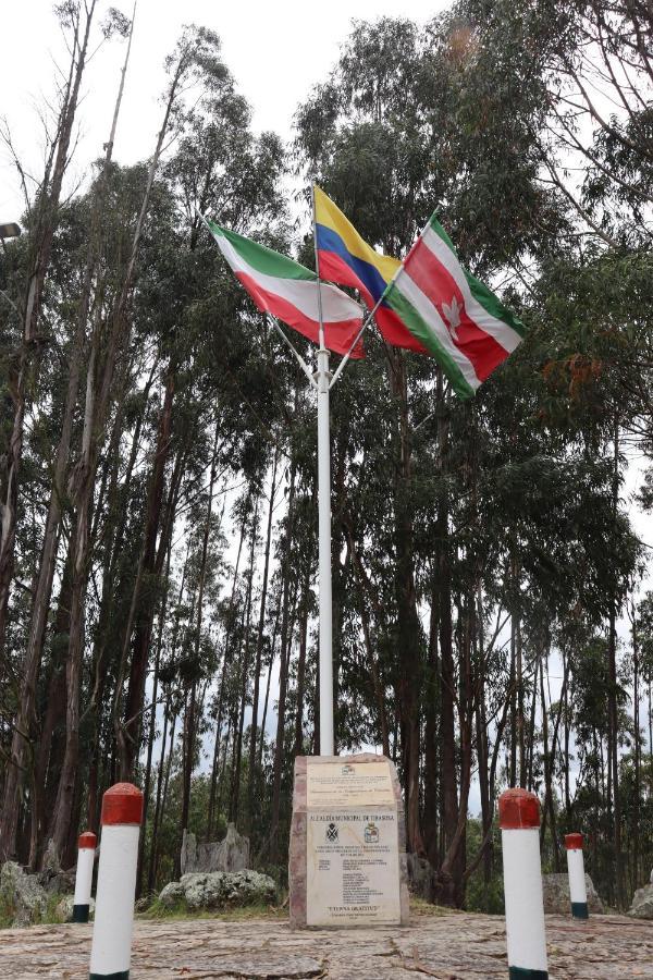 Hotel Lancers - Pantano De Vargas Paipa Boyaca Exteriér fotografie