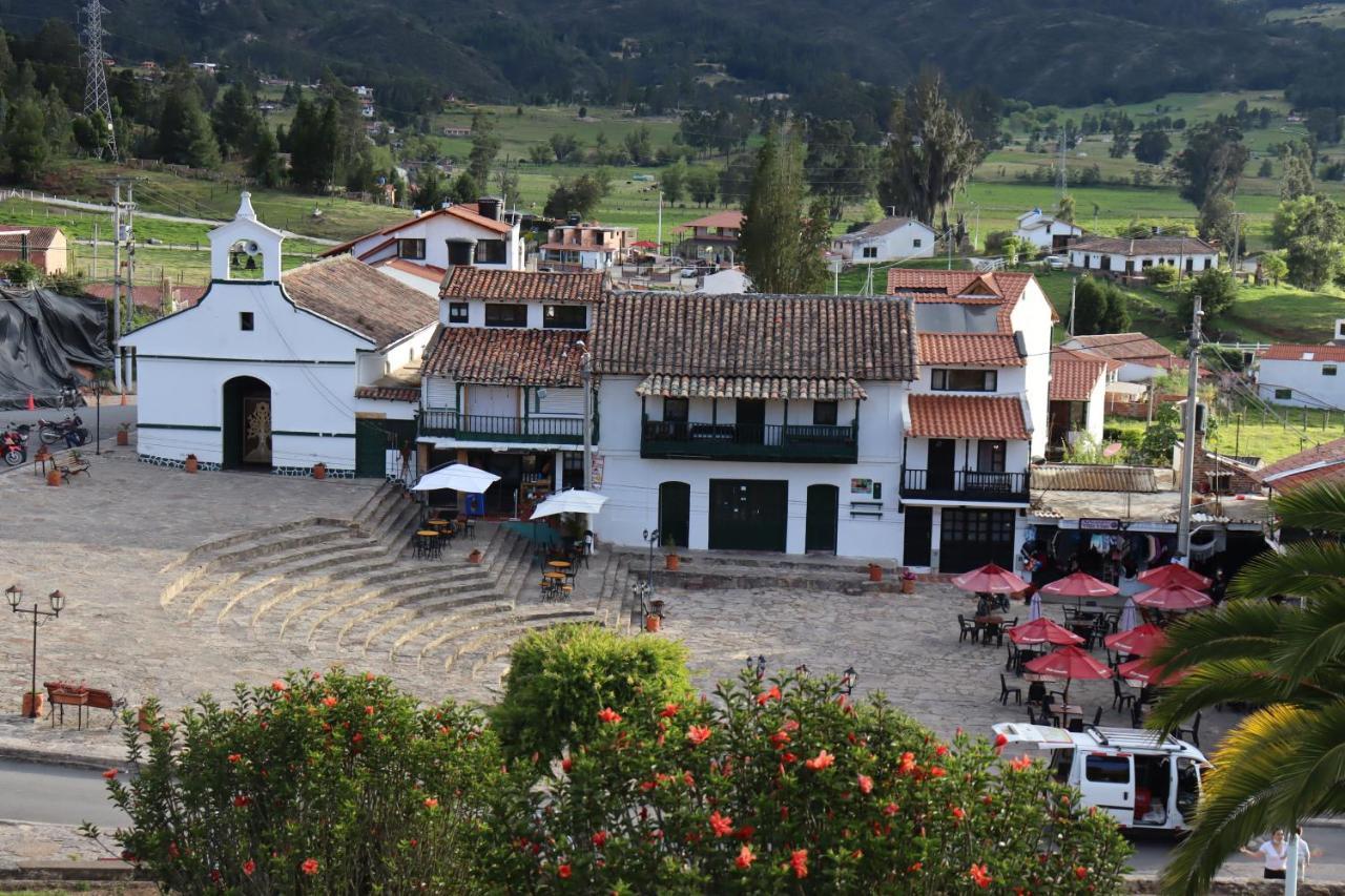 Hotel Lancers - Pantano De Vargas Paipa Boyaca Exteriér fotografie